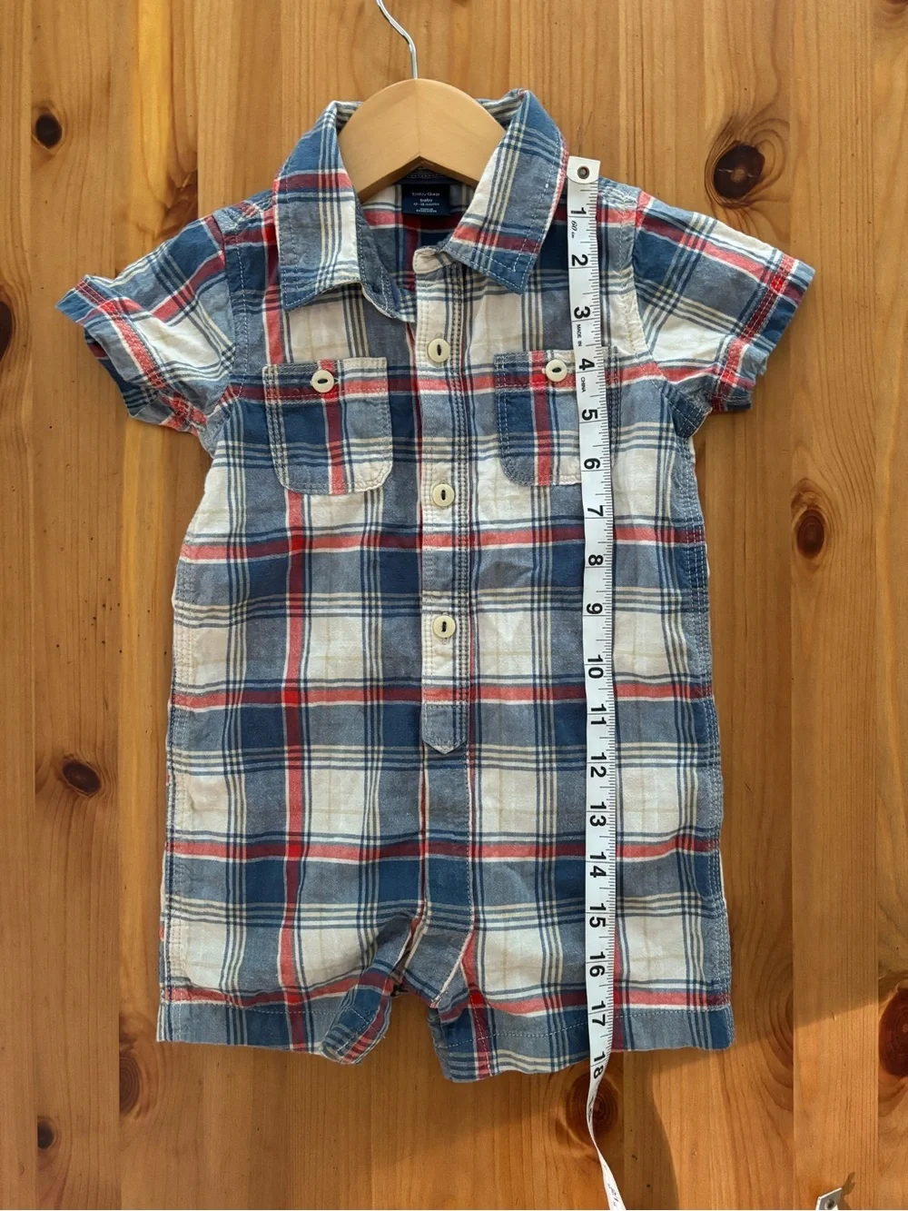 Baby Gap boys Classic Plaid Short-Sleeve Romper - Blue & Red Size 12-18M